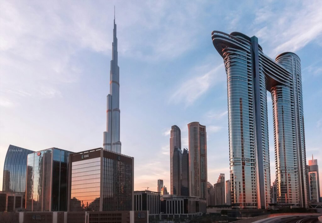 Image of Dubai lanscape featuring Burj Khalifa